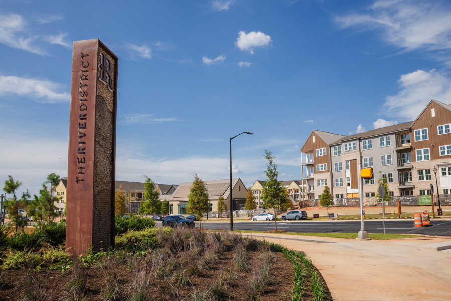 Crescent Communities and Charlotte-Mecklenburg Schools Finalize Land Closing for Elementary School at The River District